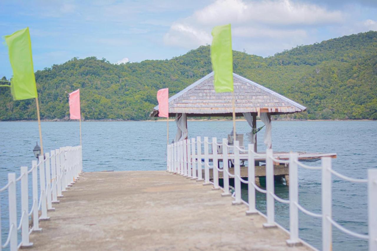 Pangulatan Beach Resort Эль-Нидо Экстерьер фото