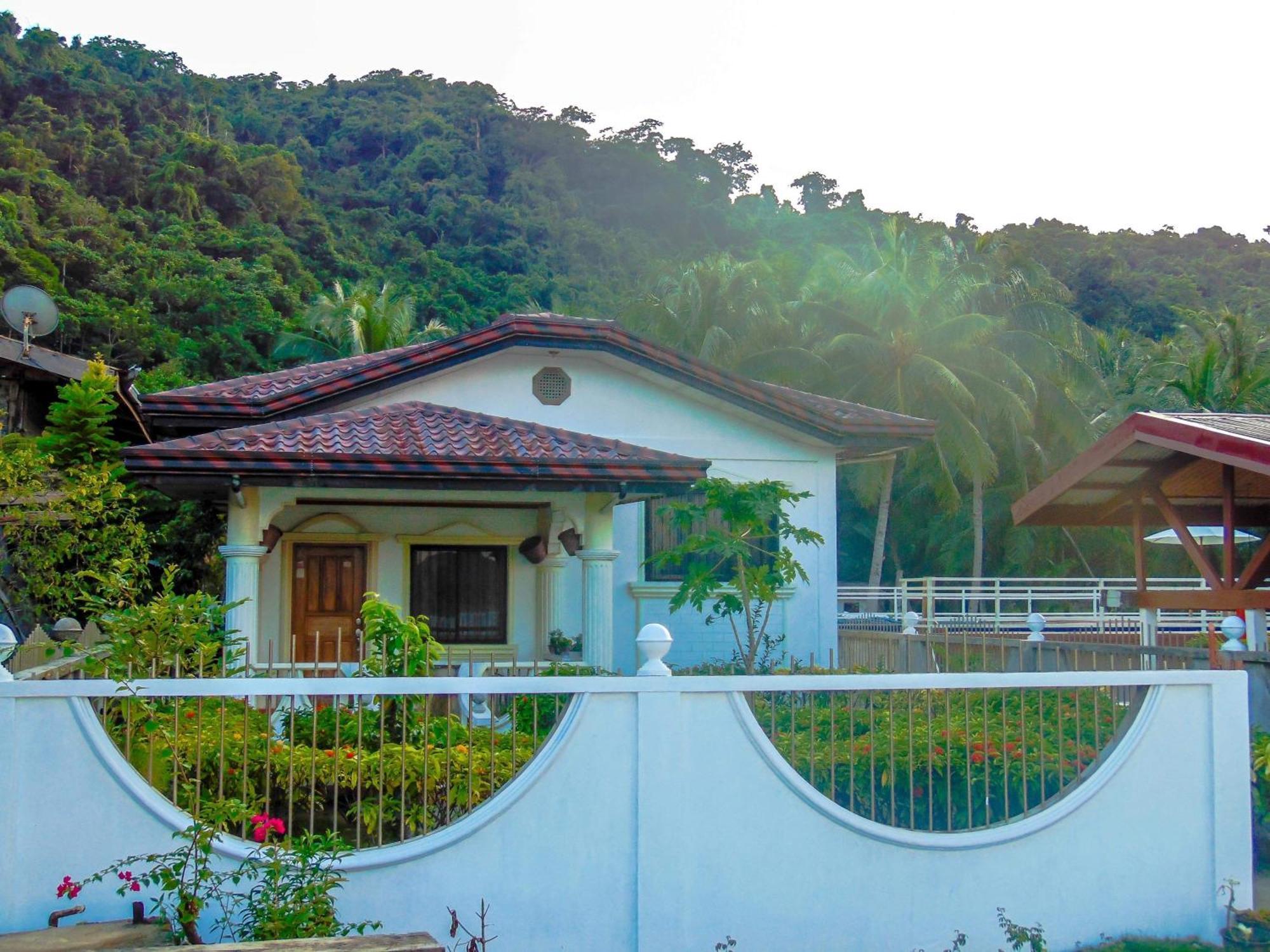 Pangulatan Beach Resort Эль-Нидо Номер фото